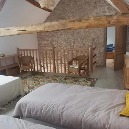 Jolie Dependance Proche Foret- Nemours Country house