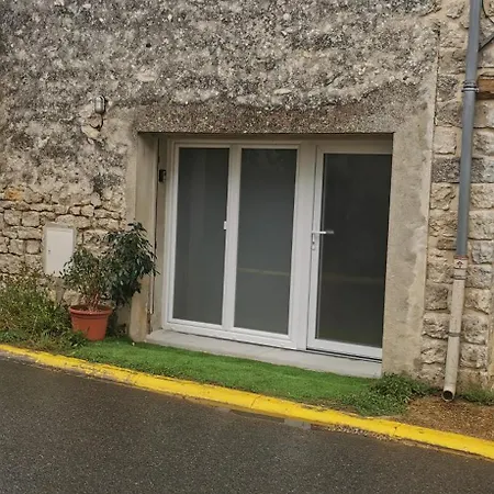 Country house Jolie Dependance Proche Foret- Nemours Poligny (Seine-et-Marne)